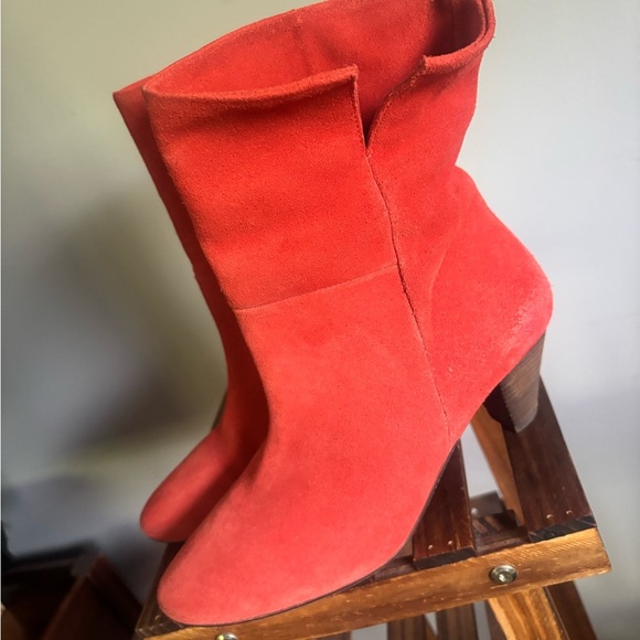 Free People Adella Women's Red Suede Ankle Boots - Picture 12 of 12